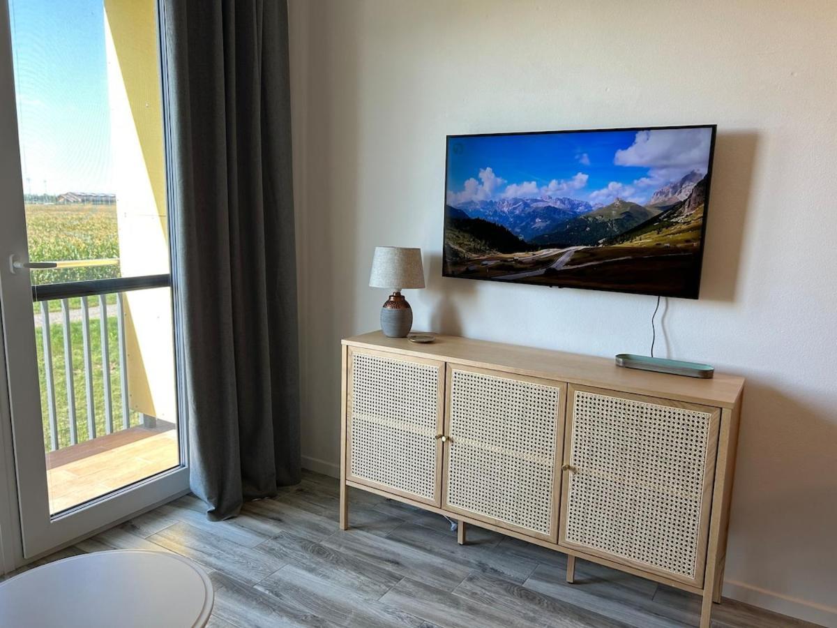 Appartement Samorin Xbs View Apartman Plus Parking Extérieur photo